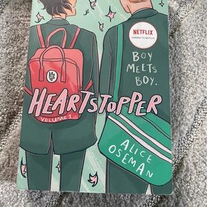 Heartstopper books 1-4